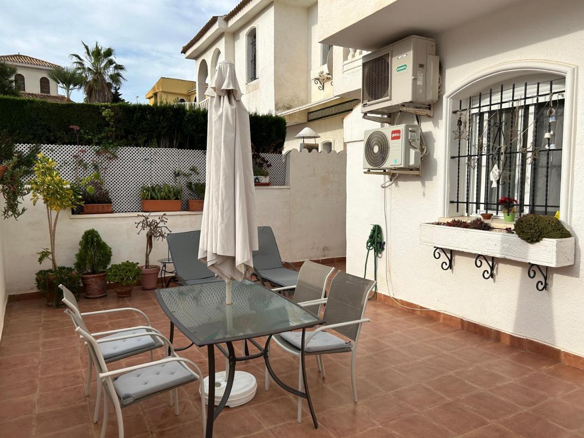 Perfect Family Retreat - La Zenia Beach Dehesa de Campoamor  Exterior photo